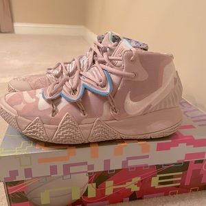 Nike Kyrie 5 desert camo